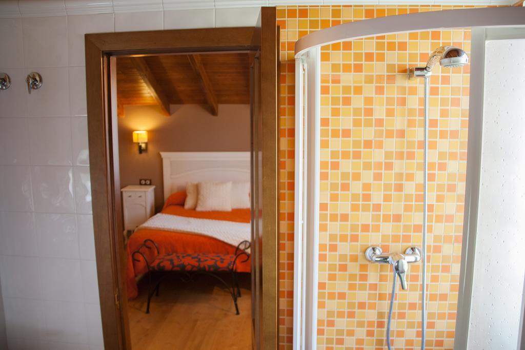 Hostal El Recanto ベガ・デ・バルカルセ エクステリア 写真